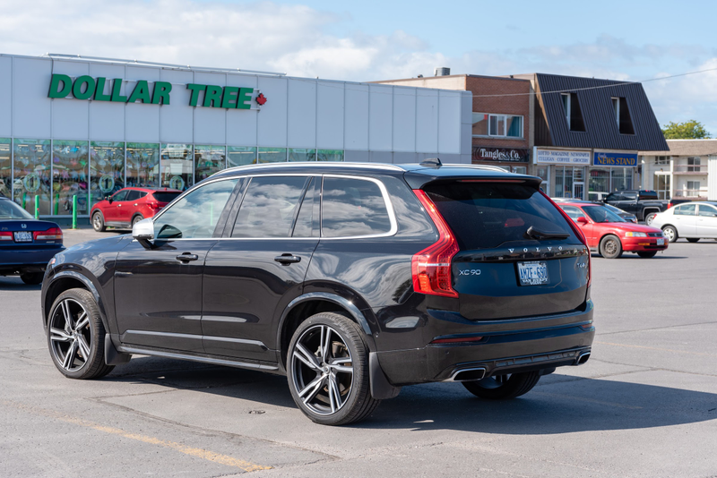 Illustration for article titled Pics from the Curbside: 2019-08-24 Around Cataraqui Centre